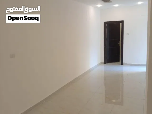 شقه للبيع بضاحية الحاج حسن جديدة لم تسكن بعد