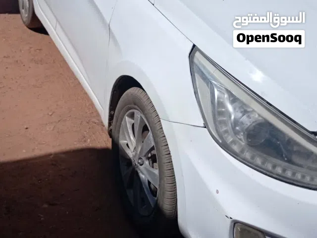 اكسنت مضلع 2014قير اوتمتك وقود بنزين