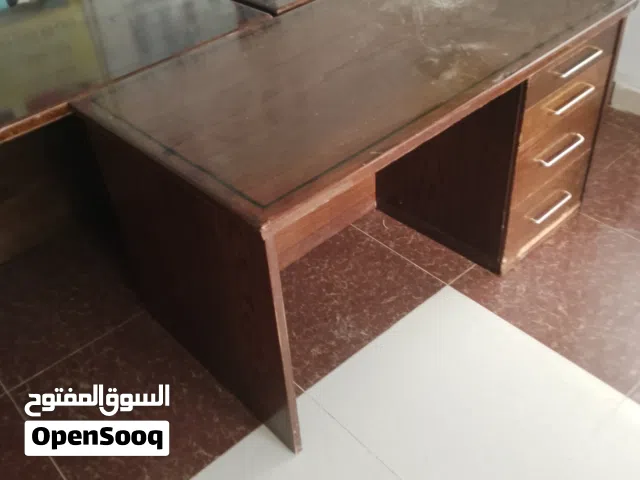 مكاتب خشب صولد من جوايكو عدد 3 ب 75 دينار