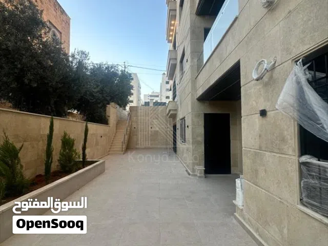 228 m2 3 Bedrooms Apartments for Sale in Amman Marj El Hamam