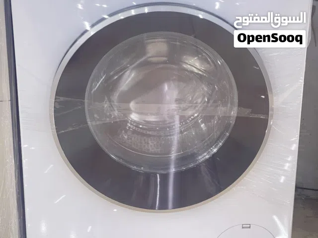 Siemens-10KG iQ300 with new display. Excellent condition