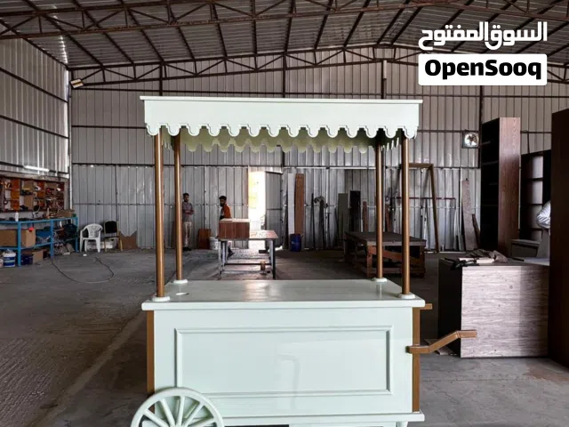 عربة تجارية جديدة وبتصميم مميز