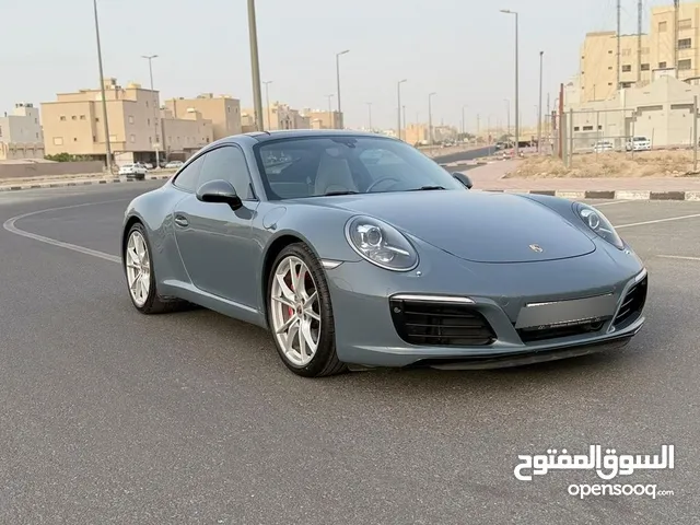 بورش كريرا 2017