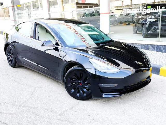 Tesla Model 3 2020 in Zarqa