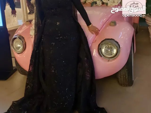 فستان اسود مبرق اشي فاخر للسهرات والخطوبه