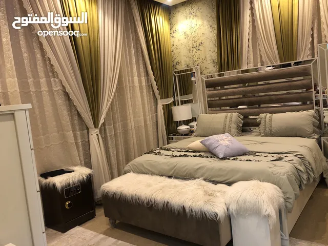 غرفة نوم جديده تفصال200 نفرينخشب كويتي مع تنجيد.