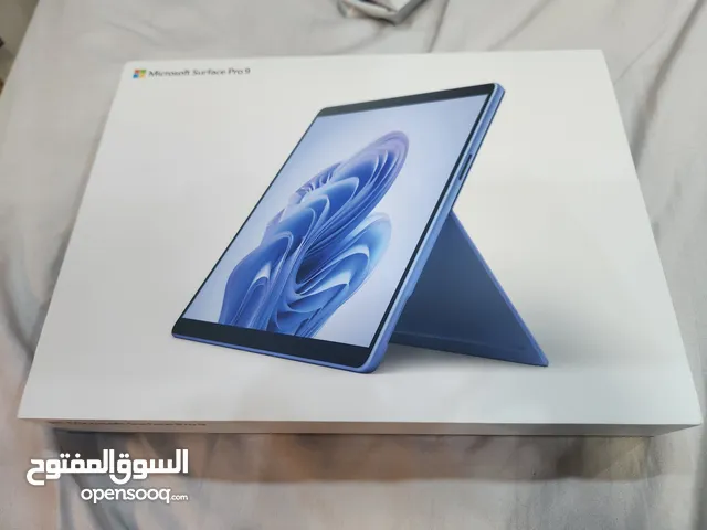 Surface Pro 9 لون مميز مع الكيبورد و القلم و مجموعة ملحقات