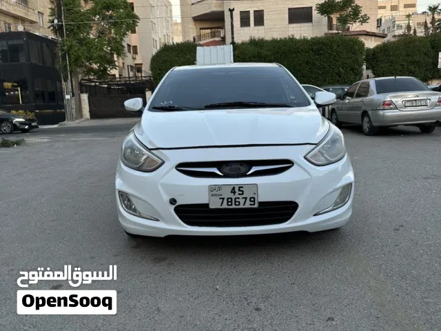 2018 هيونداي اكسنت Standard