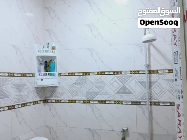 دار للبيع طابق ونصف القبله ل 5000 المساحة 100 متر