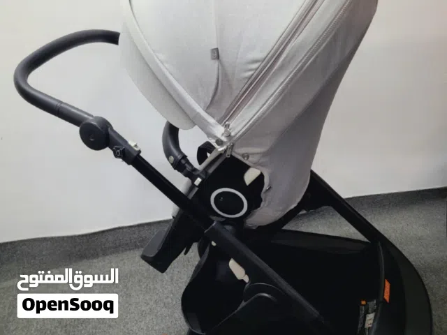 Stokke Trailz V2 Black/Grey Melange in very good condition