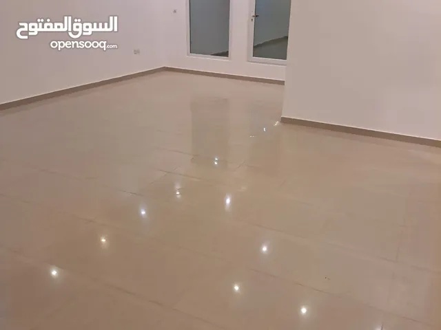 11 m2 More than 6 bedrooms Townhouse for Rent in Farwaniya Ferdous