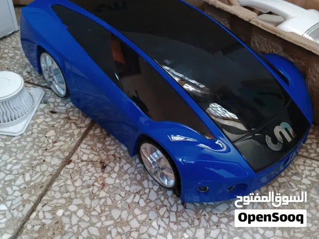 مكنسة روبورت شكل سيارة كوالتي عالي ماركة شاومي نظيفه مابيها اي ضرر وكل اغراضها موجوده استعمال قليل
