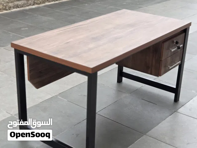 مكاتب مودرن عصرية مكاتب موظفين مكاتب للشركات لهيكل معدني قوي جدا متوفر بعدة مقاسات وجميع الالوان