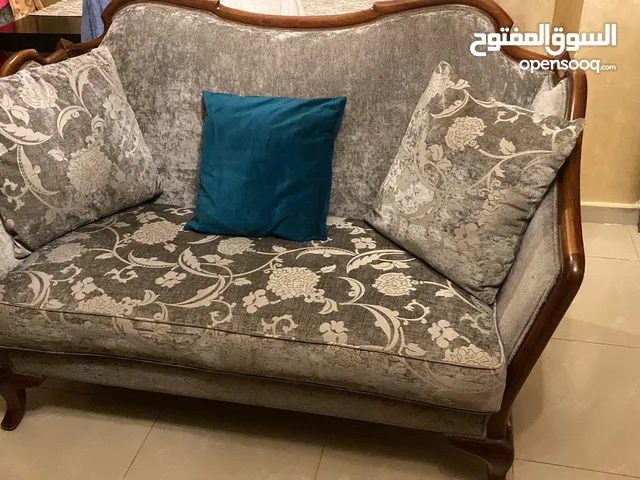 طقم كنب للبيع