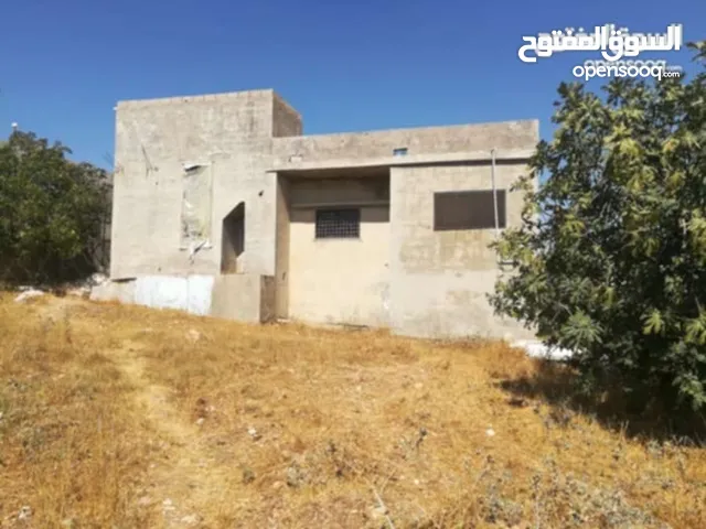 155 m2 5 Bedrooms Townhouse for Sale in Irbid Arhaba