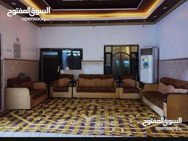 250 m2 4 Bedrooms Villa for Sale in Basra Tannumah