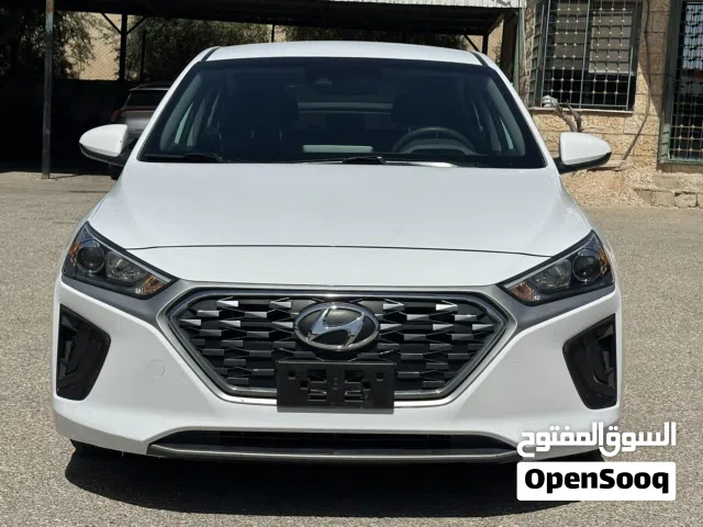 2022 Hyundai Ioniq Standard