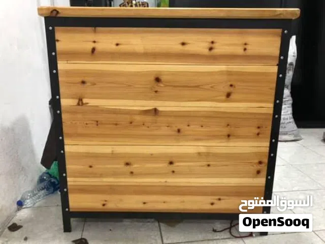 باب المنيوم عدة محل البسة كامل
