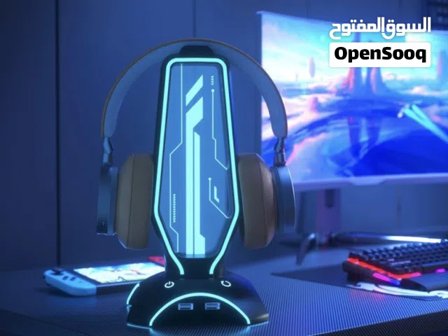 حامل سماعه يديد مب مفتوح من الكرتون والله شكله جميل عندي واحد مثله و يعطي جماليه كبيره السيت اب