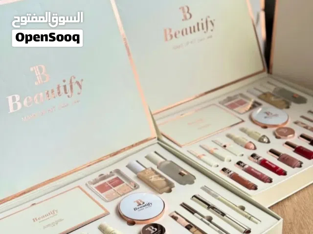 طقم بيوتيفي مكياج ....