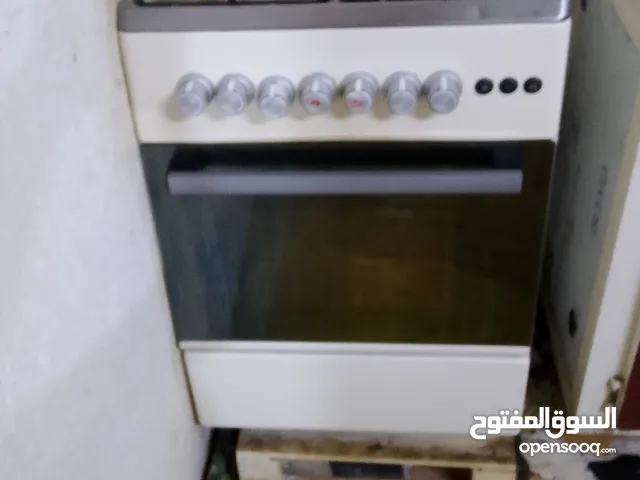 طباخ شغال فرن ولعيون كلة شغالة شرط لشغل