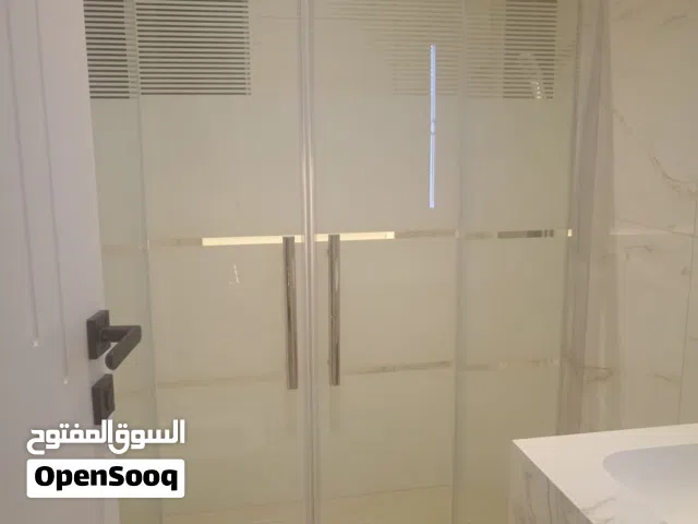 226 m2 3 Bedrooms Apartments for Sale in Amman Khalda