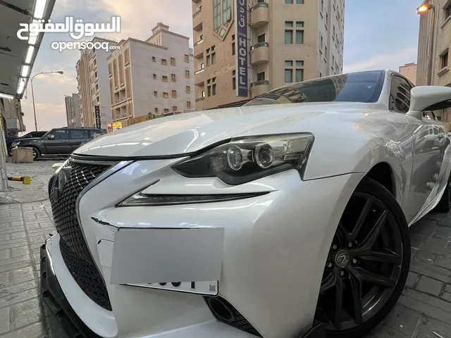 Used Lexus IS in Ajman