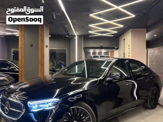 2024 مرسيدس بنز الفئة-E E 200