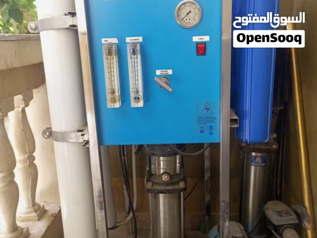 مكينة مياه التحلية للبيع بحالة ممتازة