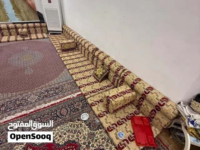 جلسة عربية 20 متر البصرة المعقل جديده كلش نظيفة