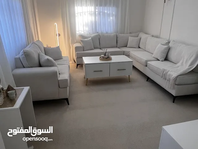 100 m2 2 Bedrooms Apartments for Rent in Zarqa Um Rummanah