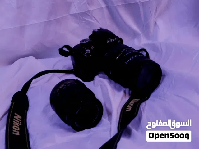 كامره نيكون 330 كامره كامله من كل الملحقات 350وبيه مجال
