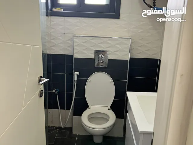 95 m2 2 Bedrooms Apartments for Rent in Ramallah and Al-Bireh Al Masyoon