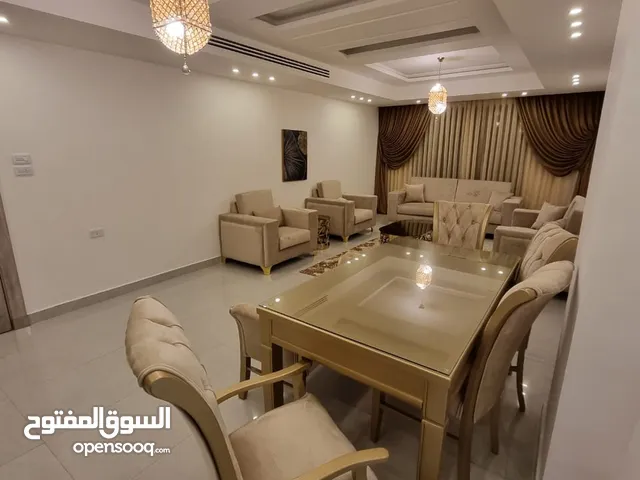 شقة جديدة في عبدون مقابل السفارة الاميركية مفروشة للايجار السنوي فقط
