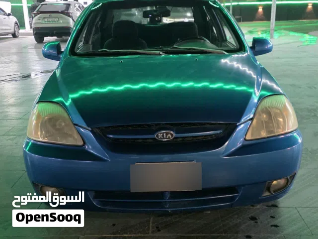 2004, كيا, ريو, Standard