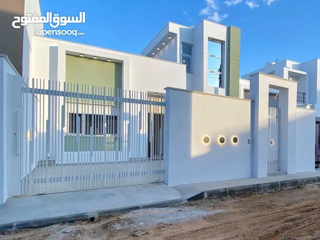 265 m2 3 Bedrooms Townhouse for Sale in Tripoli Khallet Alforjan