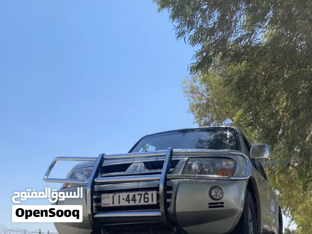 2005 Mitsubishi Pajero GLS