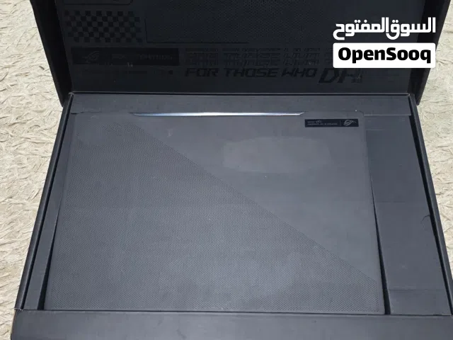 ASUS zephyrus M16