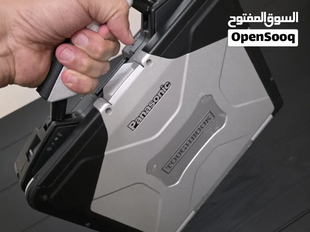 Military-grade protection against drops, shocks, and harsh environments.It features a daylight-reada