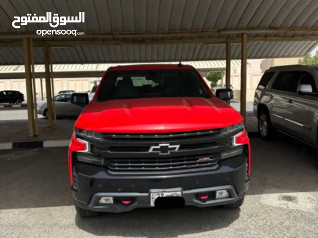 سلفرادو تريل بوس Z71 قمارتين موديل 2021 ماشي 166 الف صبغ الوكاله شرط الفحص قير مكينه شاصي بدي