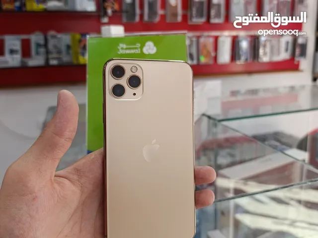 iPhone 11 pro max مستخدم نضيف