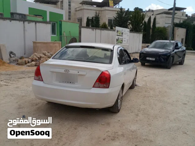 2004 هيونداي افانتي Limited