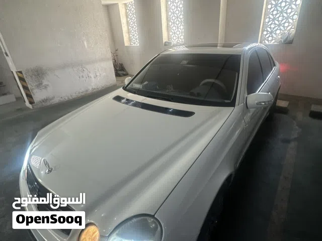 2003 مرسيدس بنز الفئة-E E 240