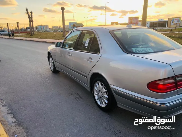 Mercedes Benz E-Class E 200 in Benghazi