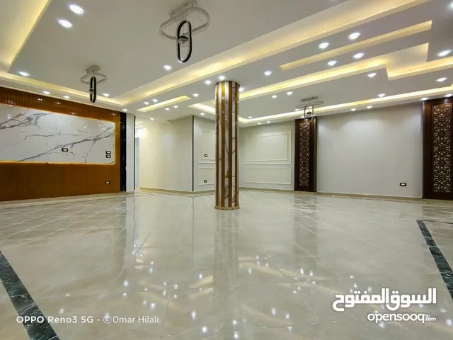 205 m2 3 Bedrooms Apartments for Sale in Giza Hadayek al-Ahram