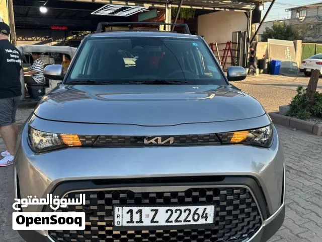 2025 كيا سول LX