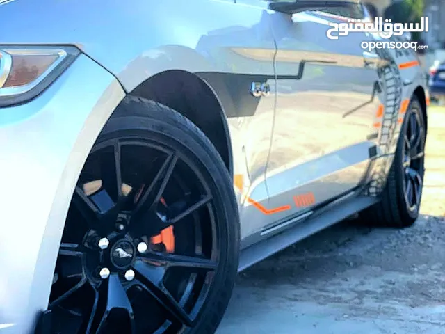 موستنك V6 2015 كلين رقم بغداد