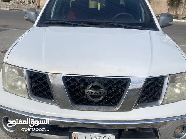 نيفارا 2014 سيارة نظيفة كلش هستوا مجفت مكينة رقم بصرة