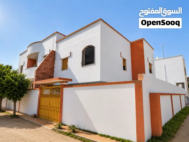 ڤيلا للإيجار في حي دمشق
