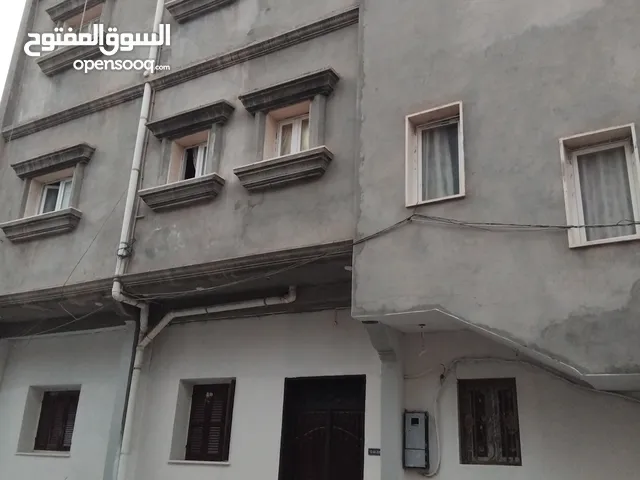 144 m2 3 Bedrooms Townhouse for Sale in Tripoli Abu Saleem